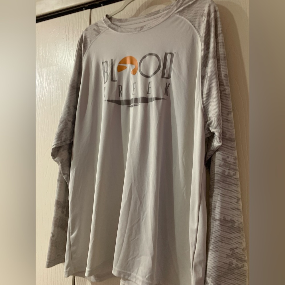 Blood Creek Light Gray Long Sleeve Men's Tee
